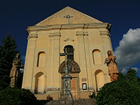 A magyar Lourdes: Máriakéménd római katolikus temploma